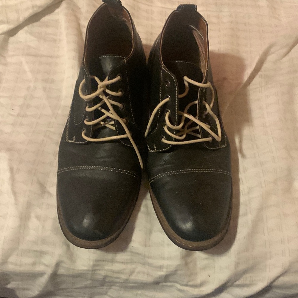 Men’s shoes